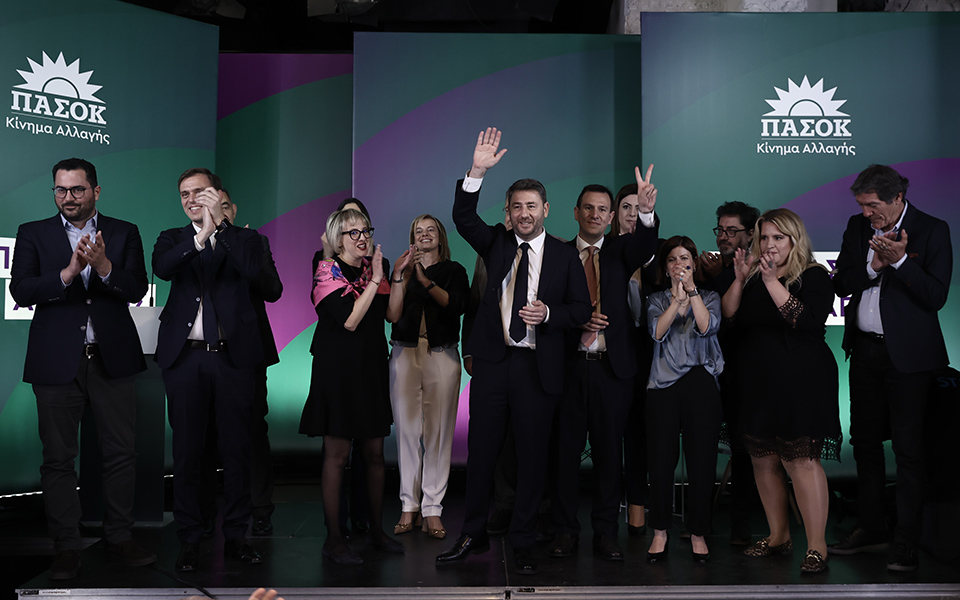 Ανδρουλάκης: Οι 12 προγραμματικές προτεραιότητες του ΠΑΣΟΚ-1