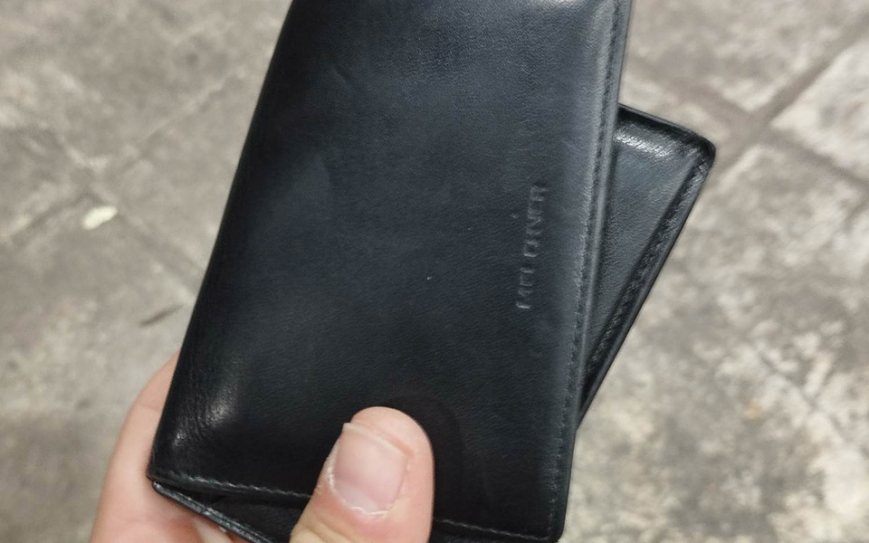 Οταν ο Στέφανος βρήκε στο δρόμο του ένα πορτοφόλι-1