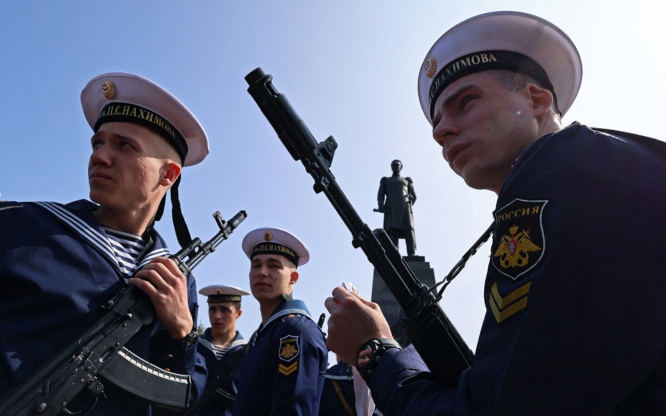 πόλεμος-στην-ουκρανία-κλειστή-προσωρ-562437736