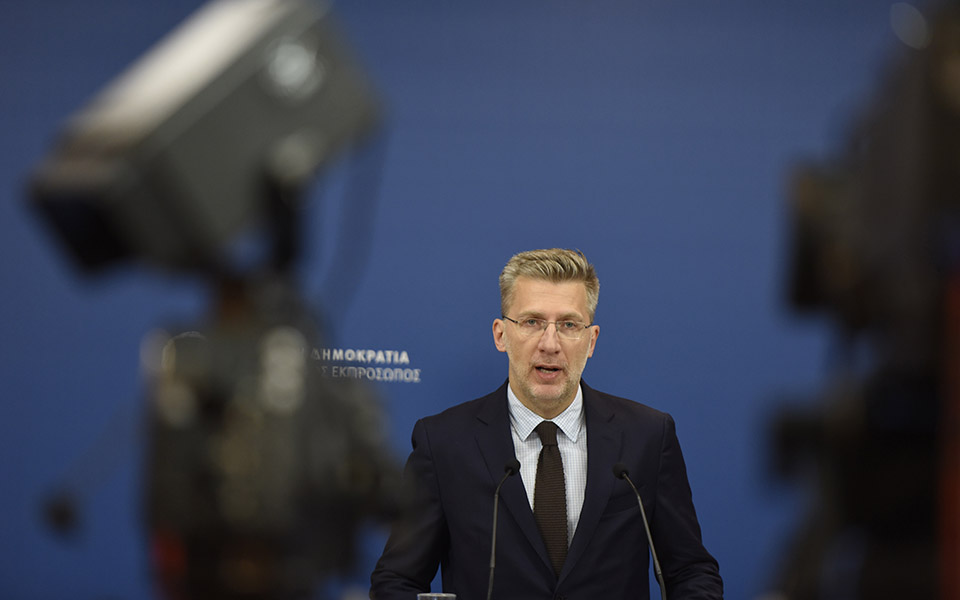 σκέρτσος-μόνη-βιώσιμη-λύση-η-αυτοδυνα-562408402