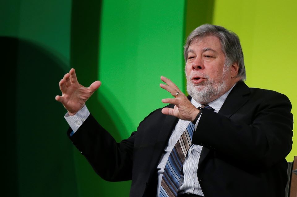 συνιδρυτής-της-apple-η-αι-δεν-θα-υποκαταστή-562410244