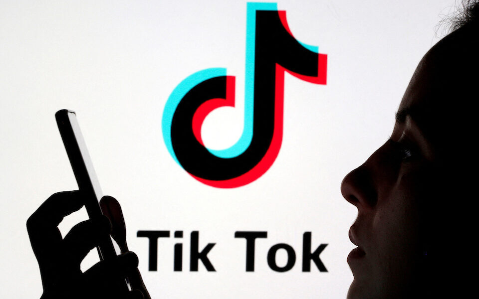 το-tiktok-δημιουργεί-κέντρο-ελληνικών-εκλ-562410703