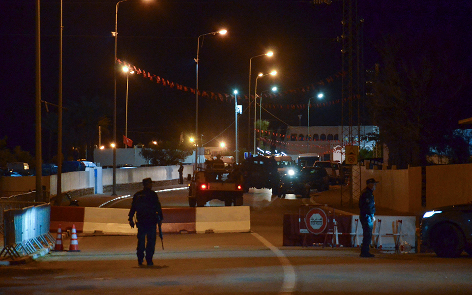 τυνησία-τουλάχιστον-4-νεκροί-από-επίθε-562412557