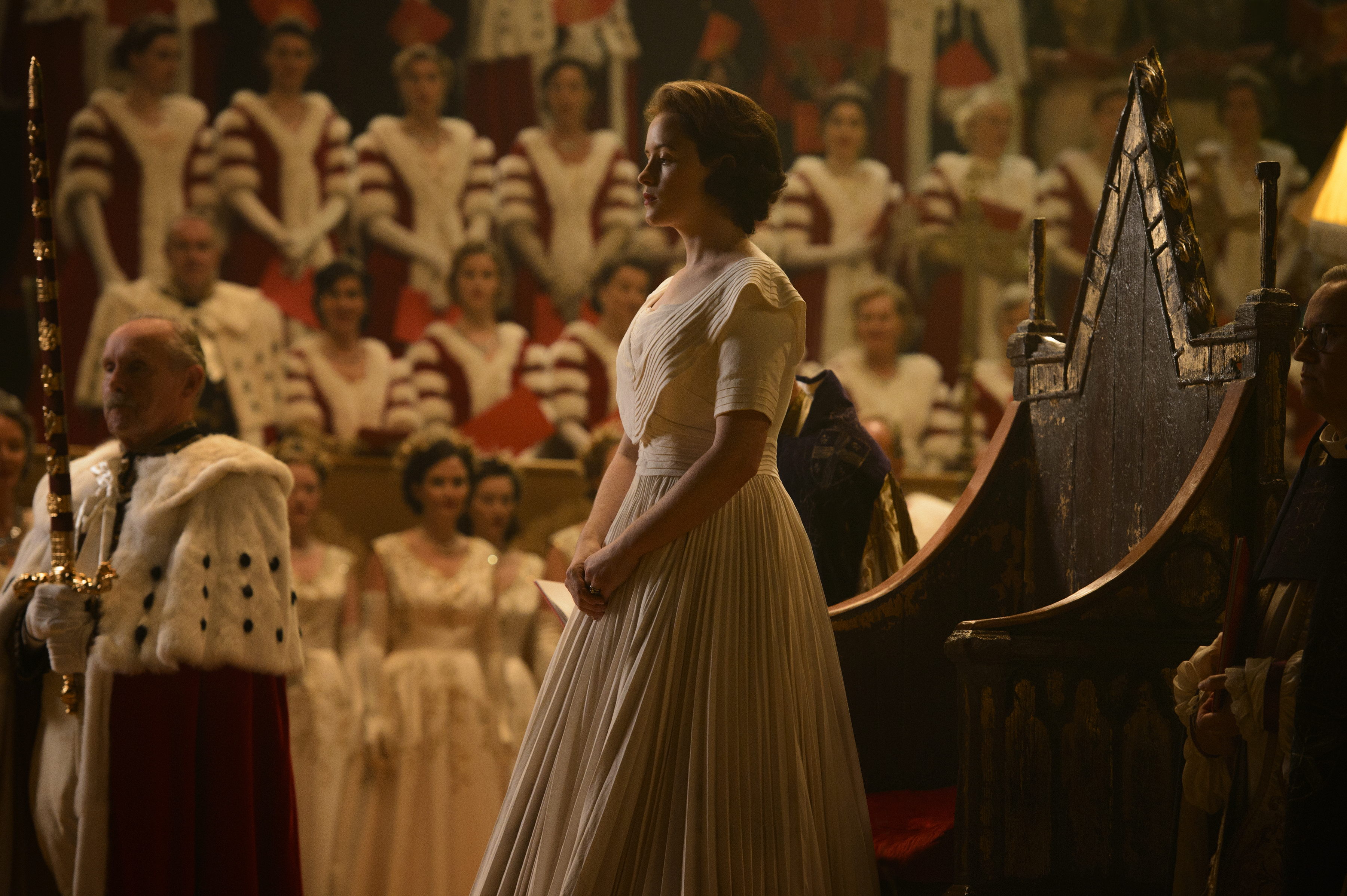 Πώς το «The Crown» αναδημιούργησε τη στέψη της βασίλισσας Ελισάβετ-1