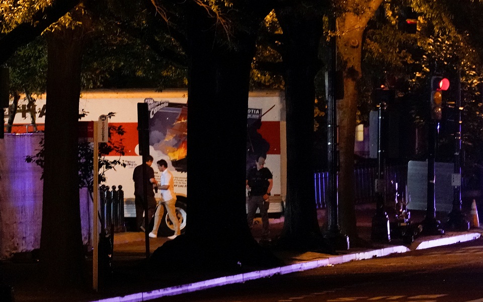 ηπα-σύλληψη-οδηγού-που-έπεσε-πάνω-σε-μπ-562435576