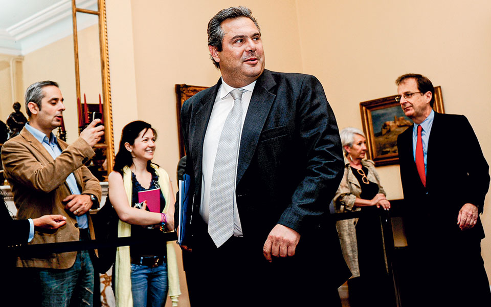 Η Ελλάδα στις κάλπες: 6 Mαΐου 2012 – Η σύγκρουση «μνημόνιο – αντιμνημόνιο»-9