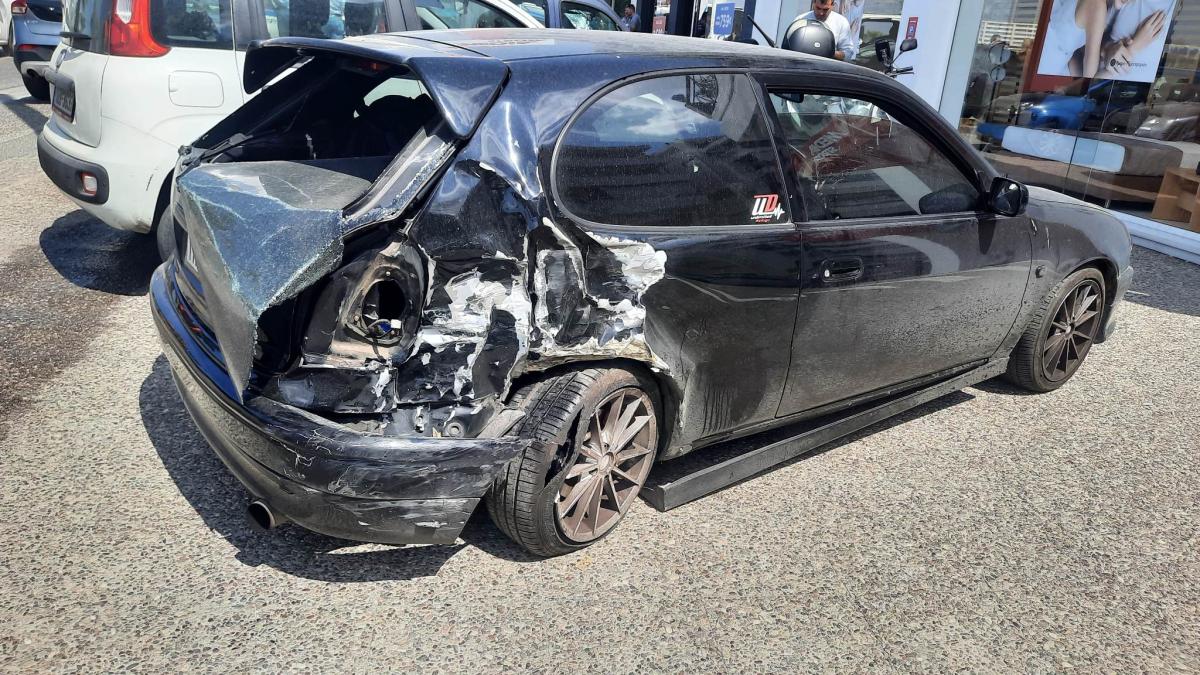 Θανατηφόρο τροχαίο στην παραλιακή με έναν νεκρό (εικόνες)-1