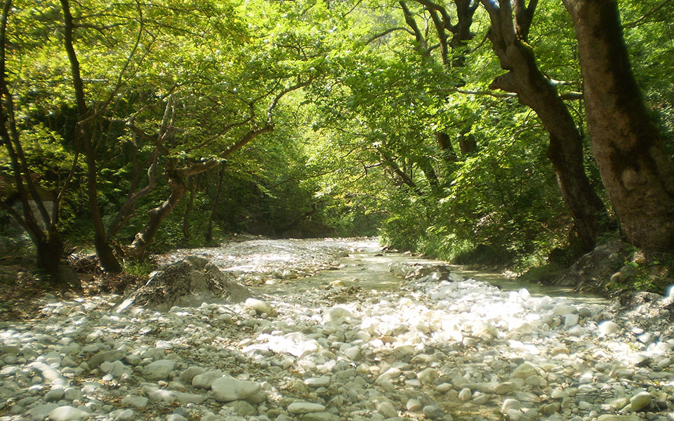 κρίσιμη-απόφαση-για-τα-αιολικά-σε-περι-562432462