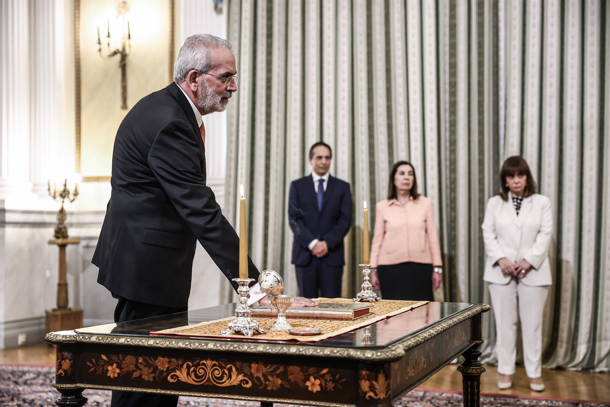 Ορκίζεται στις 12 το μεσημέρι η υπηρεσιακή κυβέρνηση – Ολα τα νέα πρόσωπα-1