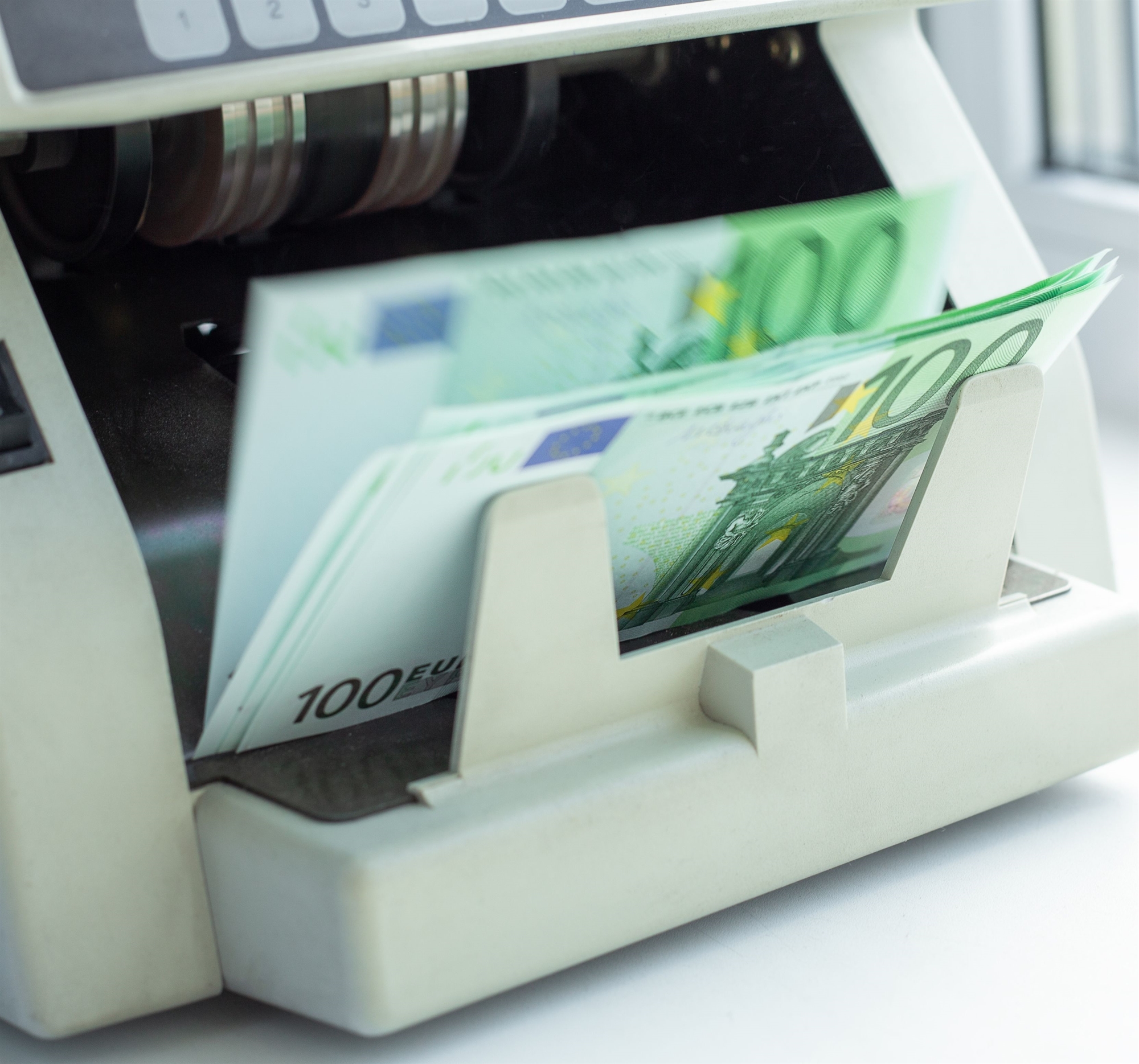 οι-μύθοι-του-σχεδίου-δήμητρα-για-τις-562417636