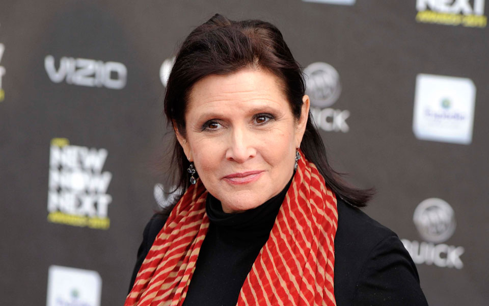 η-κάρι-φίσερ-αποκτά-αστέρι-στη-λεωφόρο-562402228