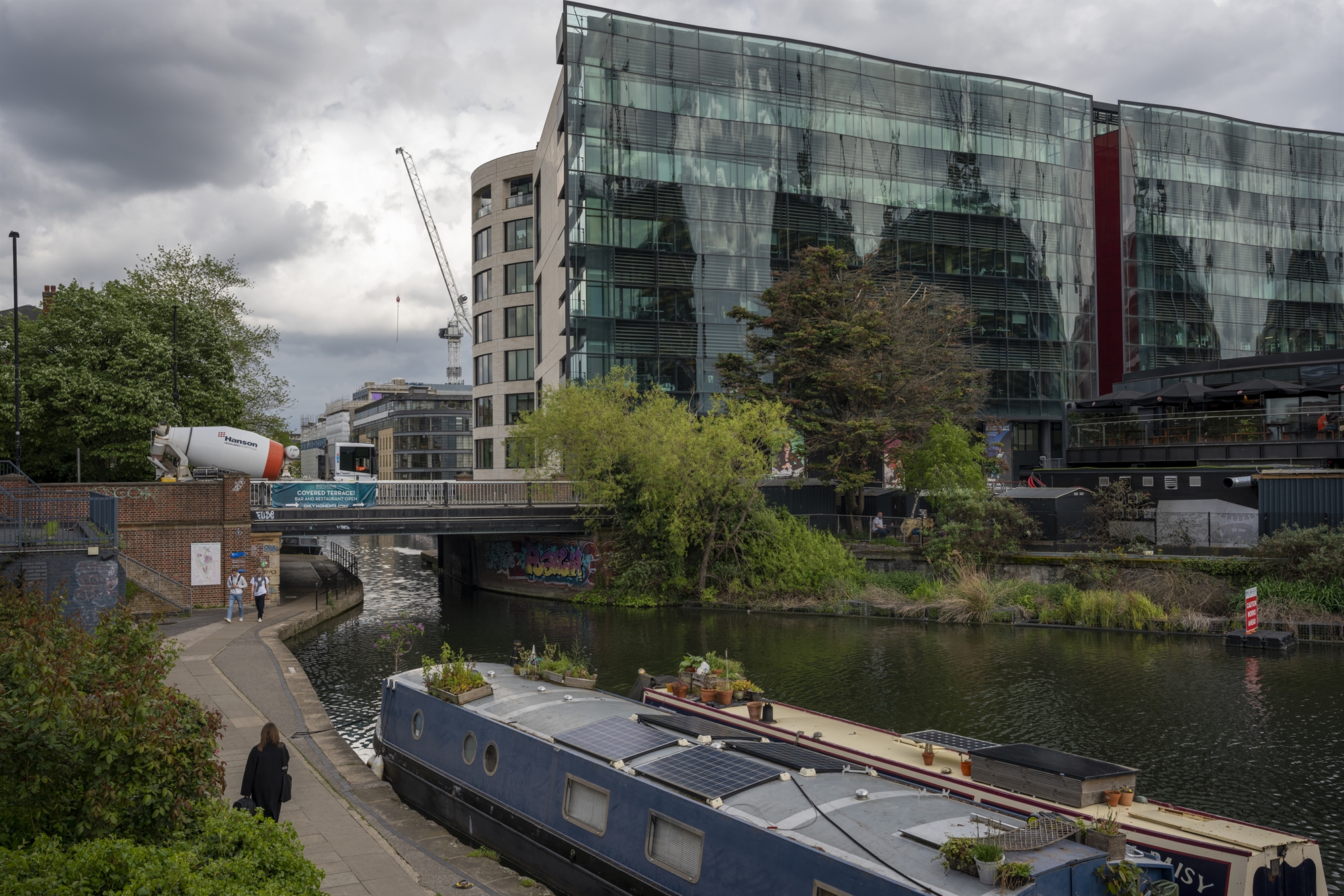 Τα βρετανικά ΜΜΕ θάβουν το κίνημα #MeToo-1