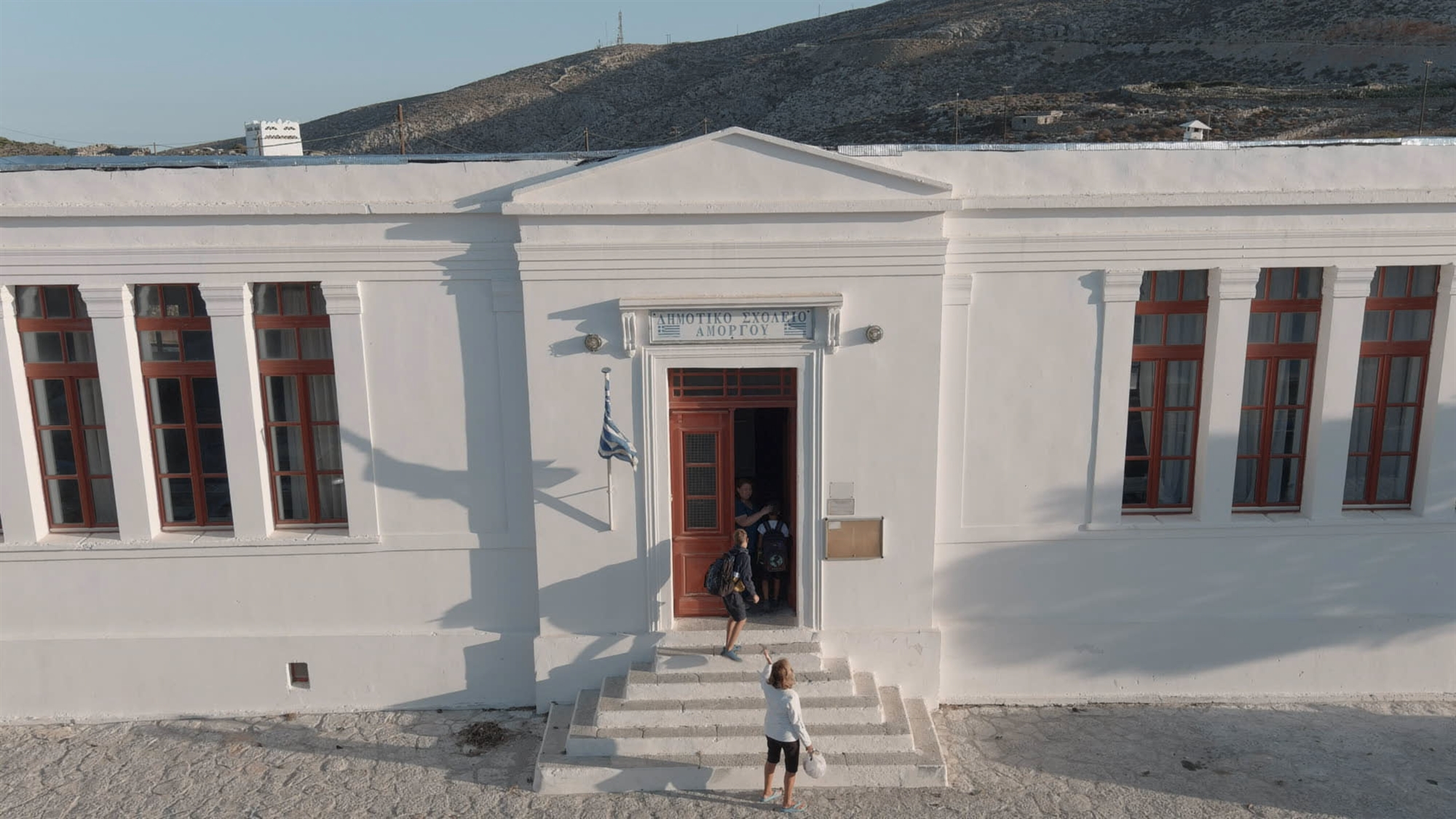 Ακόμη περισσότερο φως στις Κυκλάδες-2