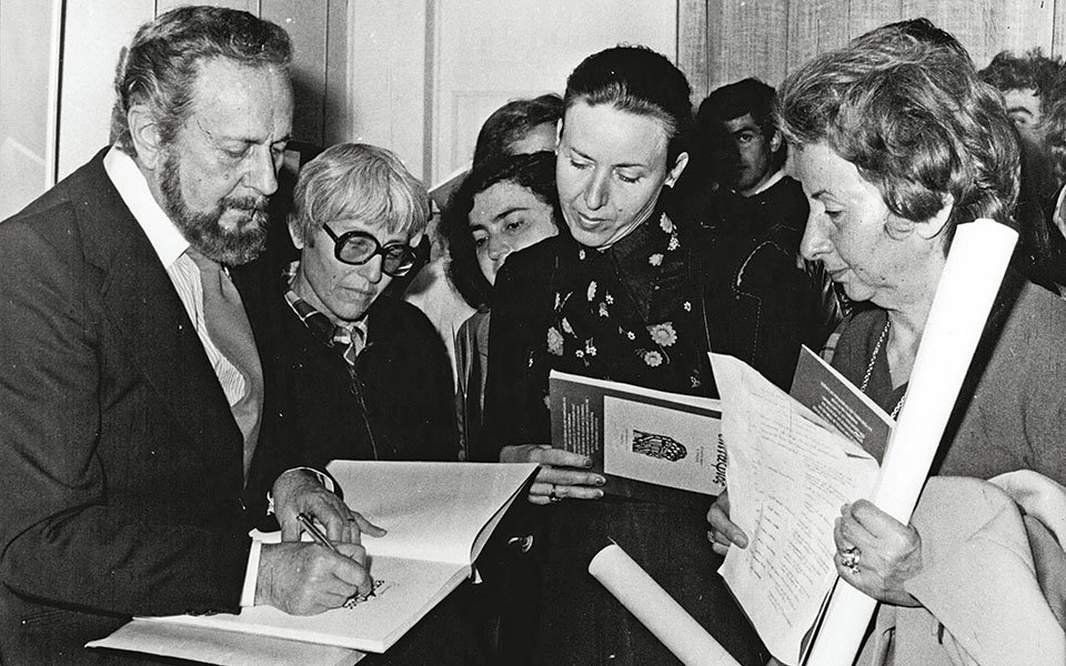 Γιάννης Ρίτσος: Ο ποιητής της «Ρωμιοσύνης»-10