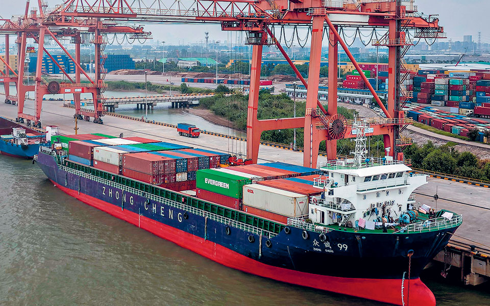 το-κινεζικό-γουάν-κερδισμένο-από-τη-μά-562410049