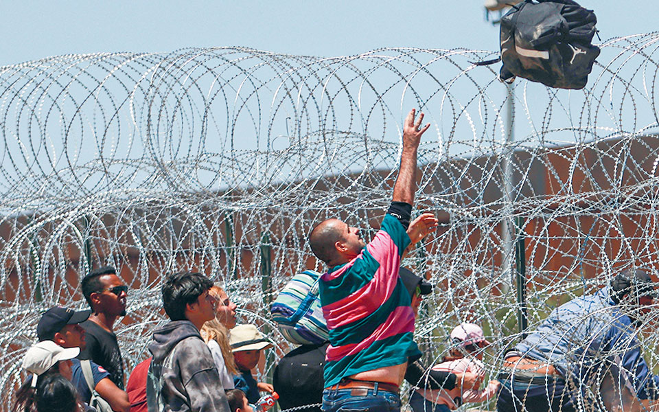 τα-σύνορά-μας-δεν-είναι-ανοιχτά-διαμ-562418857