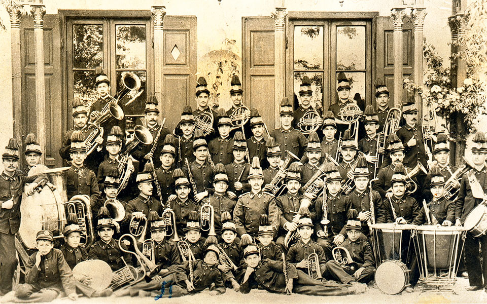 φιλαρμονική-εταιρεία-πάτρας-μια-ιστο-562443934