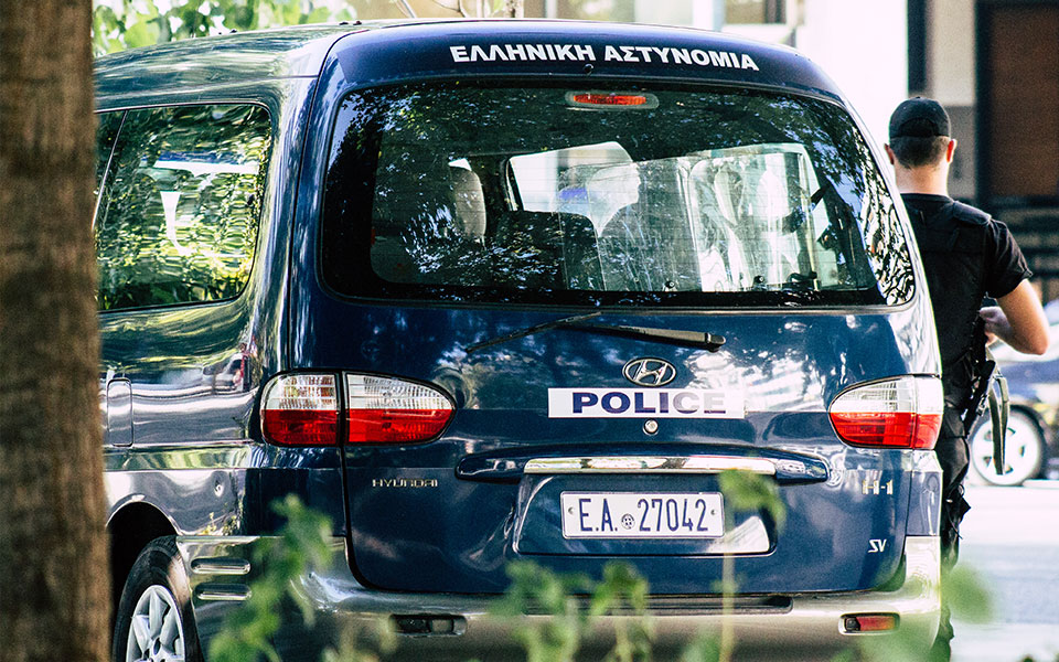 δεκαοκτώ-συλλήψεις-σε-νέα-επιχείρηση-562422988