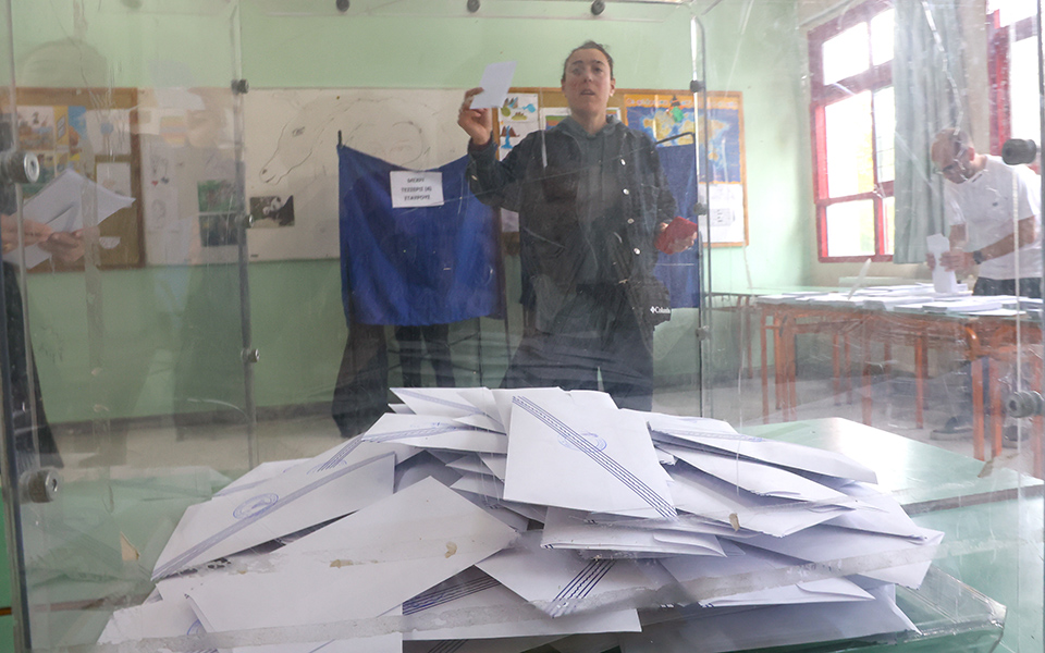 εκλογές-2023-τελικό-exit-poll-ανοίγει-η-ψαλίδα-υ-562432888