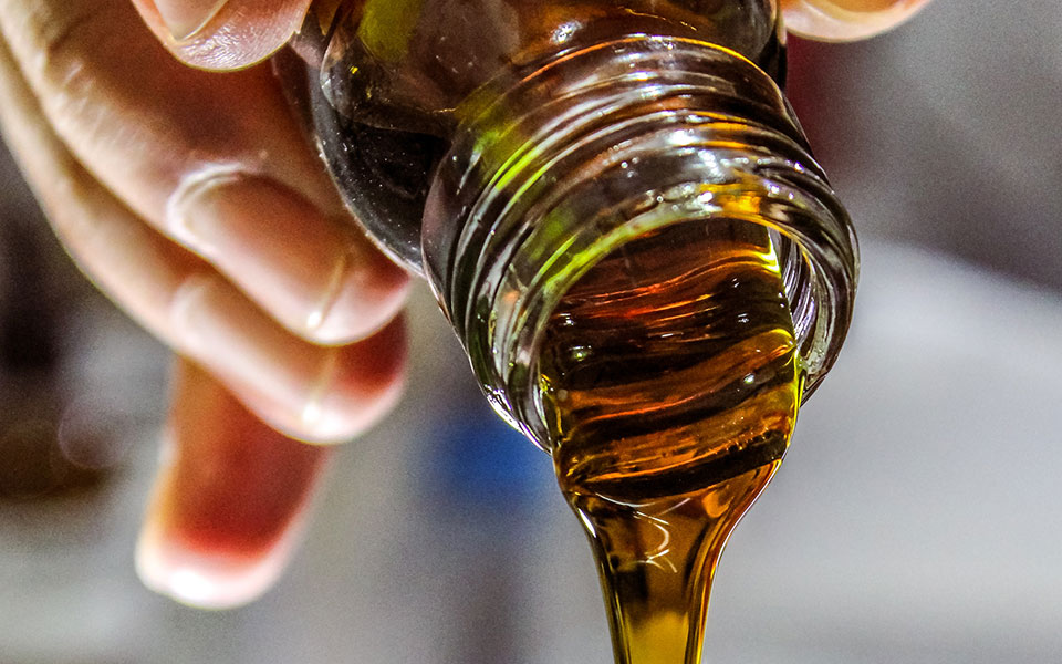 θα-γίνει-το-ελαιόλαδο-είδος-πολυτελεί-562421482