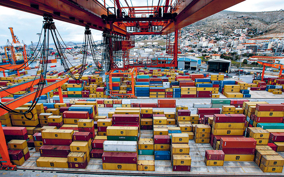 μειώθηκε-κατά-19-το-έλλειμμα-του-εμπορικ-562409818