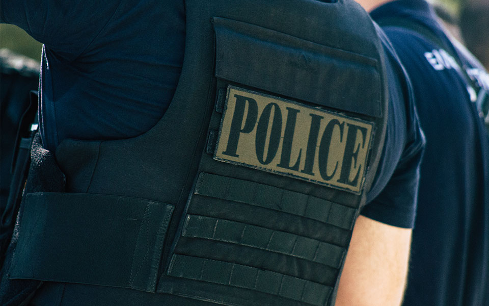 εξαπάτησαν-πολίτες-και-τους-πήραν-χρή-562439608