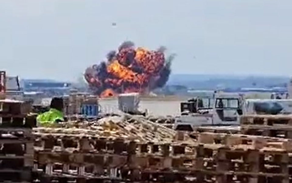 ισπανία-συντριβή-μαχητικού-f-18-στη-σαρα-562431946