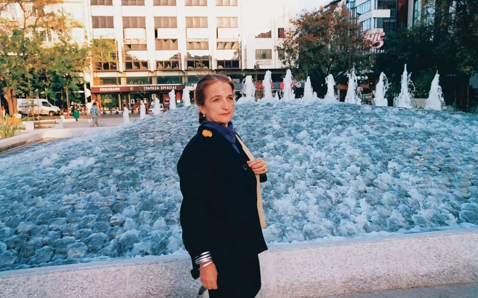 νέλλα-γκόλαντα-μεταμόρφωνε-το-αστικό-562414057