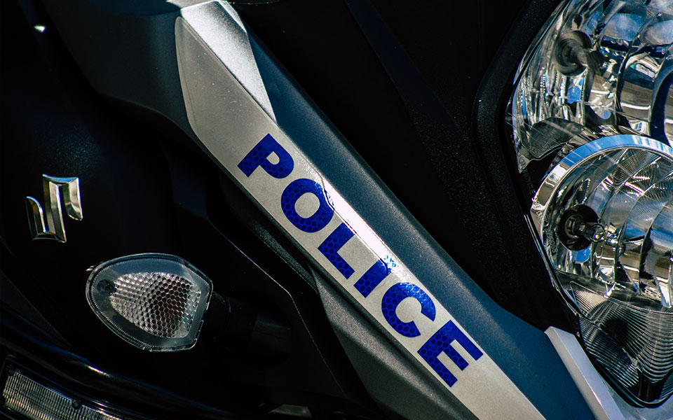 πετρούπολη-σύλληψη-37χρονης-για-παράνο-562436203