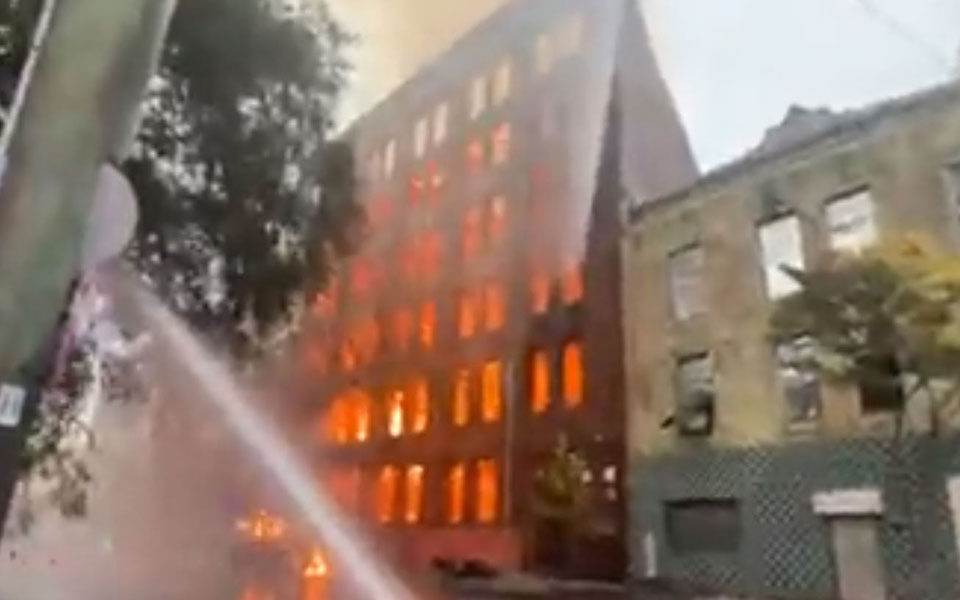 σίδνεϊ-υπό-έλεγχο-η-μεγάλη-φωτιά-στο-επ-562439812