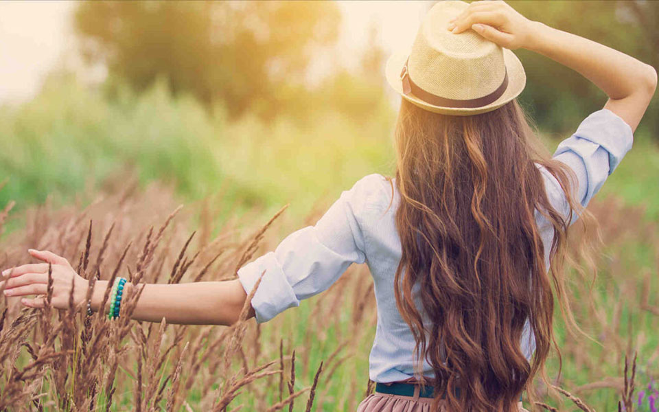 οι-τροφές-που-χαρίζουν-γερά-μαλλιά-562438267