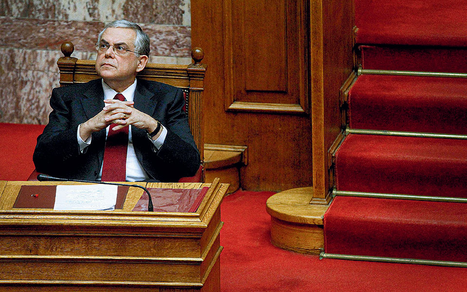 Η Ελλάδα στις κάλπες: 6 Mαΐου 2012 – Η σύγκρουση «μνημόνιο – αντιμνημόνιο»-1