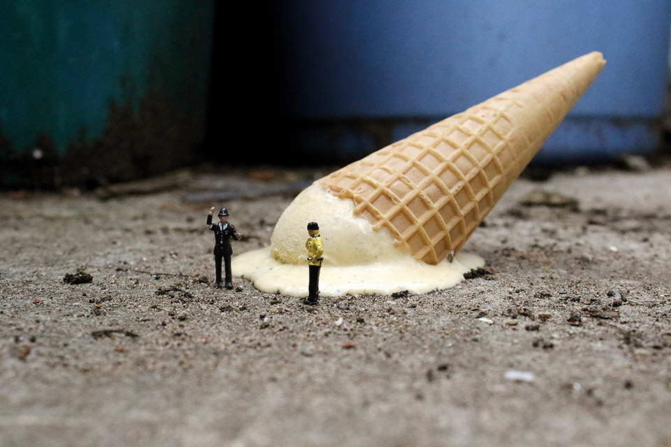 Στιβ Ρολφ: Ο άνθρωπος που σκηνοθέτησε σκουπίδια-1