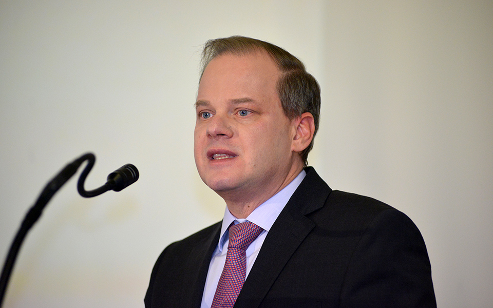 καραμανλής-ο-τσίπρας-συνετρίβη-στις-σ-562433998