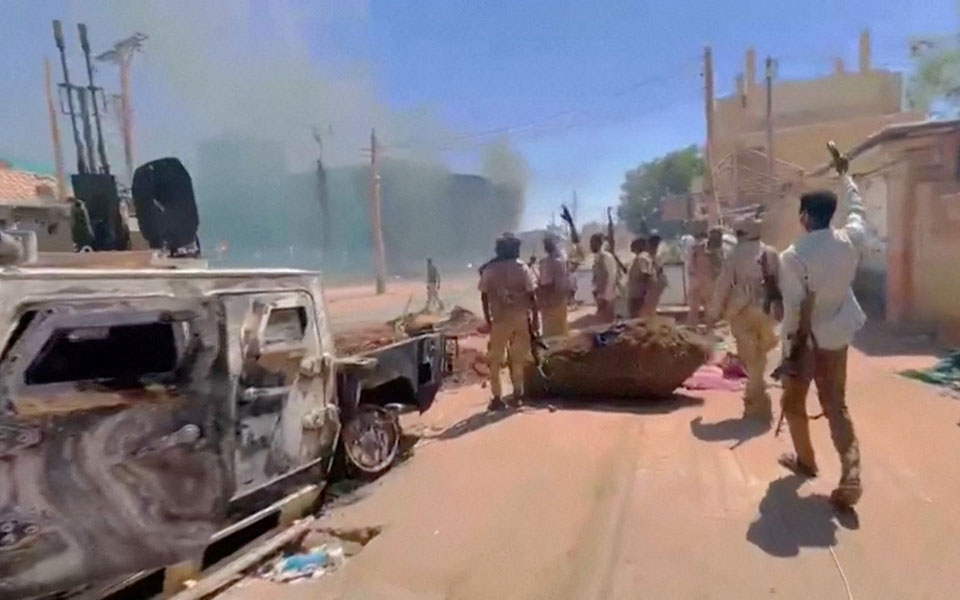 Σουδάν: Σοβαρή ανθρωπιστική κρίση λόγω των συγκρούσεων – Εκτιμήσεις για 1 εκατ. πρόσφυγες-1