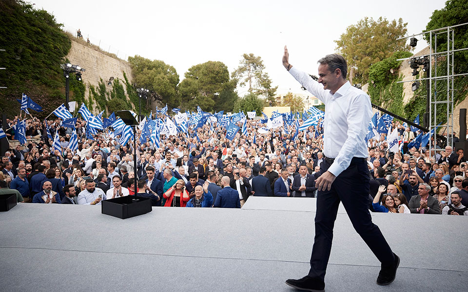μητσοτάκης-είμαστε-η-μόνη-σοβαρή-πρότ-562421467