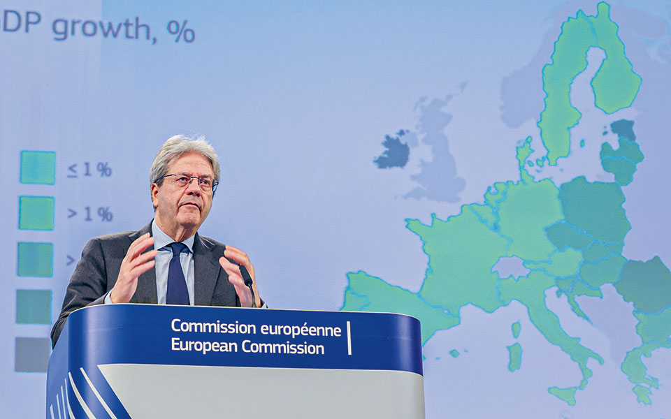 η-ευρωπαϊκή-οικονομία-απέφυγε-την-ύφε-562422535