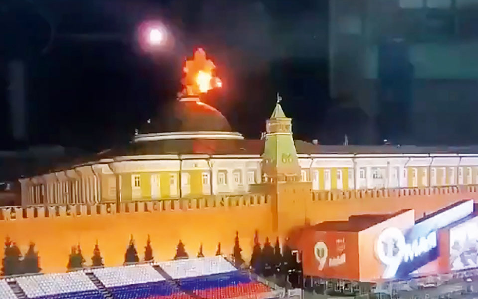 μυστήριο-με-την-επίθεση-στο-κρεμλίνο-562401421