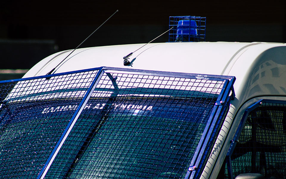 ασπρόπυργος-ληστές-εισέβαλαν-σε-εργο-562439323