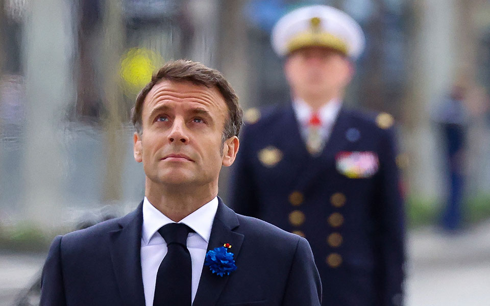 μακρόν-η-ρωσία-μετατρέπεται-σε-ένα-κρά-562420336