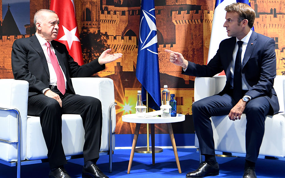 μακρόν-με-τον-πρόεδρο-ερντογάν-θα-συνε-562445164