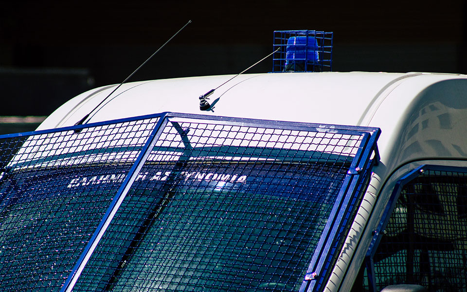 μύκονος-διαρρήκτες-εισέβαλαν-σε-βίλα-562420687