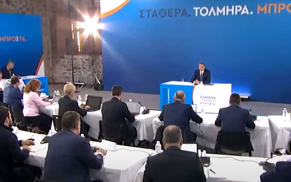 κυρ-μητσοτάκης-η-διακαναλική-συνέντε-562419868