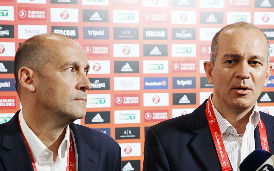 αγγελόπουλοι-υπερήφανοι-για-την-ομάδ-562433170