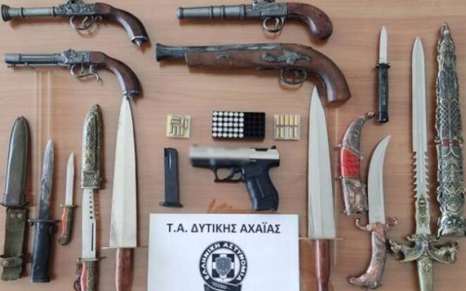 αχαΐα-έκρυβε-στο-σπίτι-του-ολόκληρο-οπ-562422946