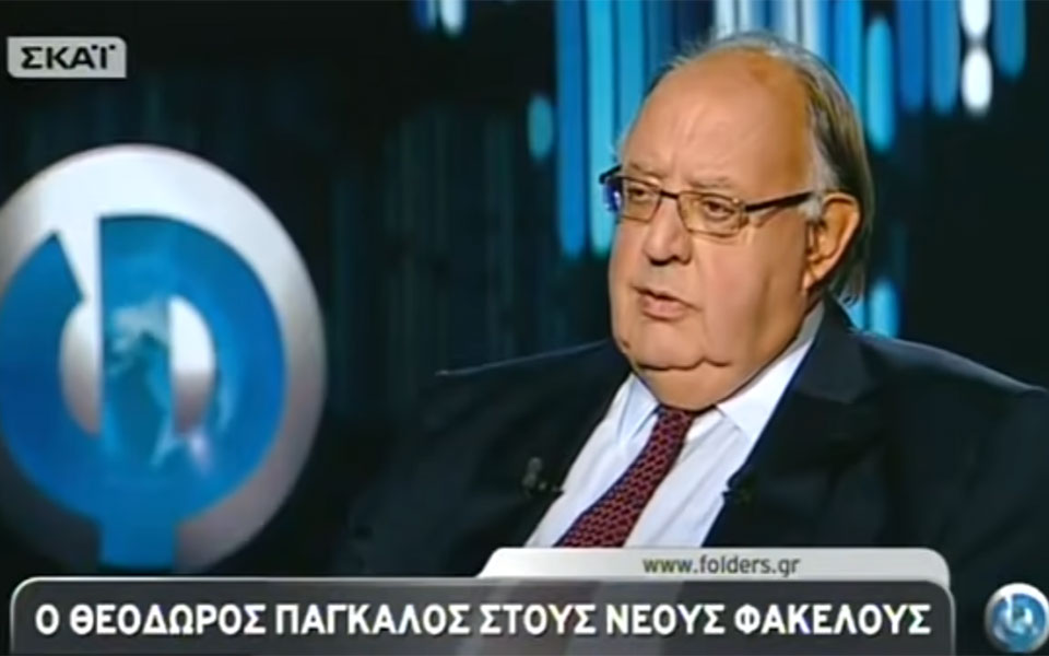 η-εξομολογητική-συνέντευξη-του-θεόδω-562449661