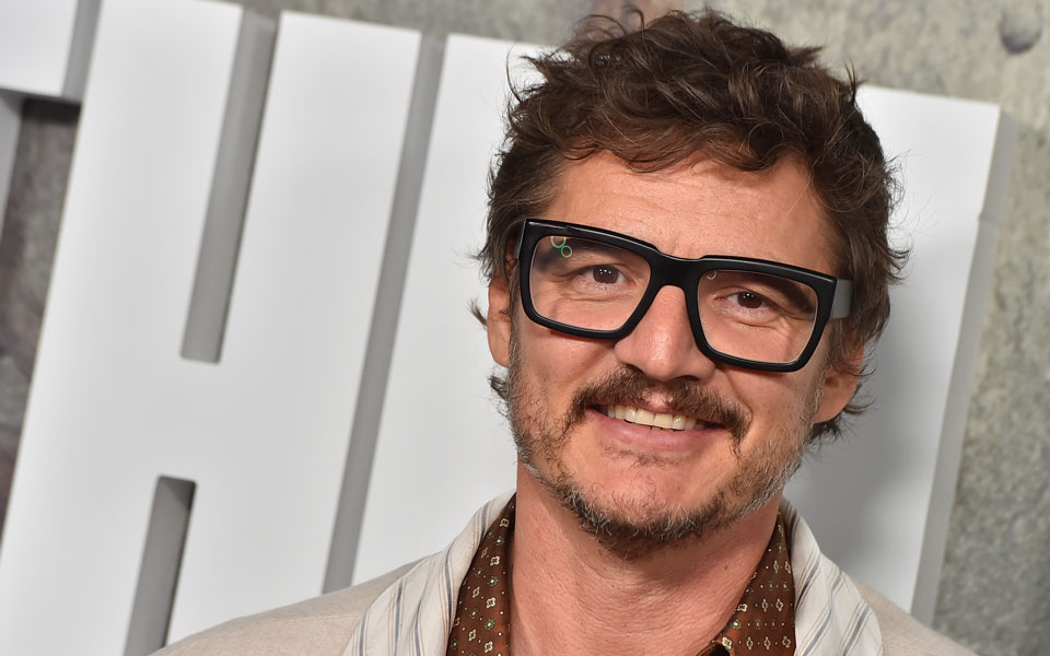 ο-πέδρο-πασκάλ-στο-καστ-του-μονομάχου-562398124