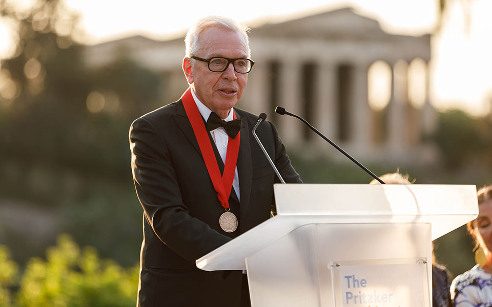 ντέιβιντ-αλαν-τσίπερφιλντ-ενα-πρίτσκ-562439794