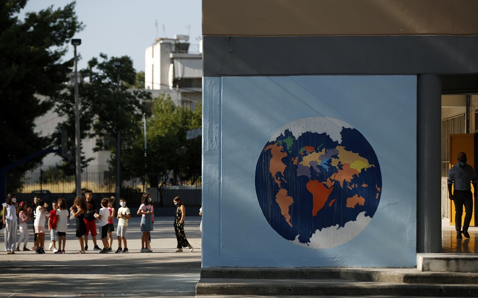 Κορωνοϊός: Το ημερολόγιο της πανδημίας στην Ελλάδα-11