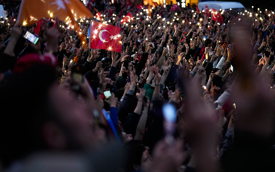 ερντογάν-μαζί-θα-φτιάξουμε-τον-αιώνα-562445209